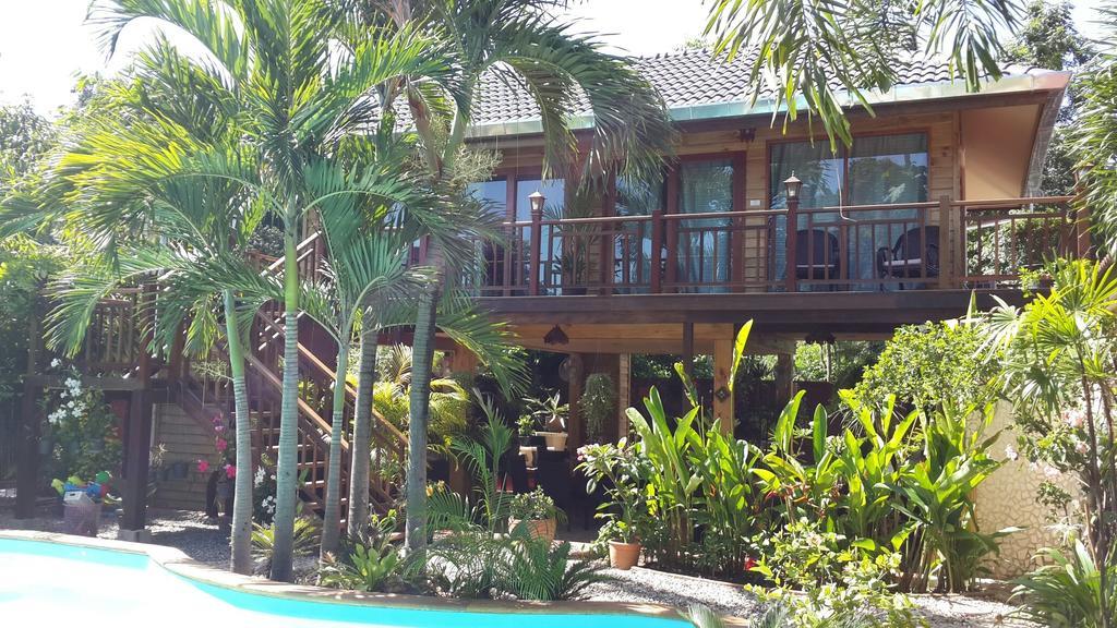 Liam'S Guesthouse Adults Only Chiang Mai Exterior photo